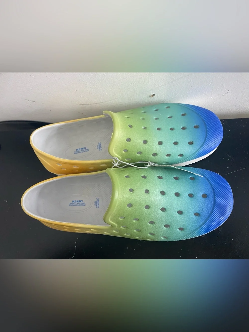 Old Navy Kids Gradient Slip-On Water Shoes in Yellow Green Blue
